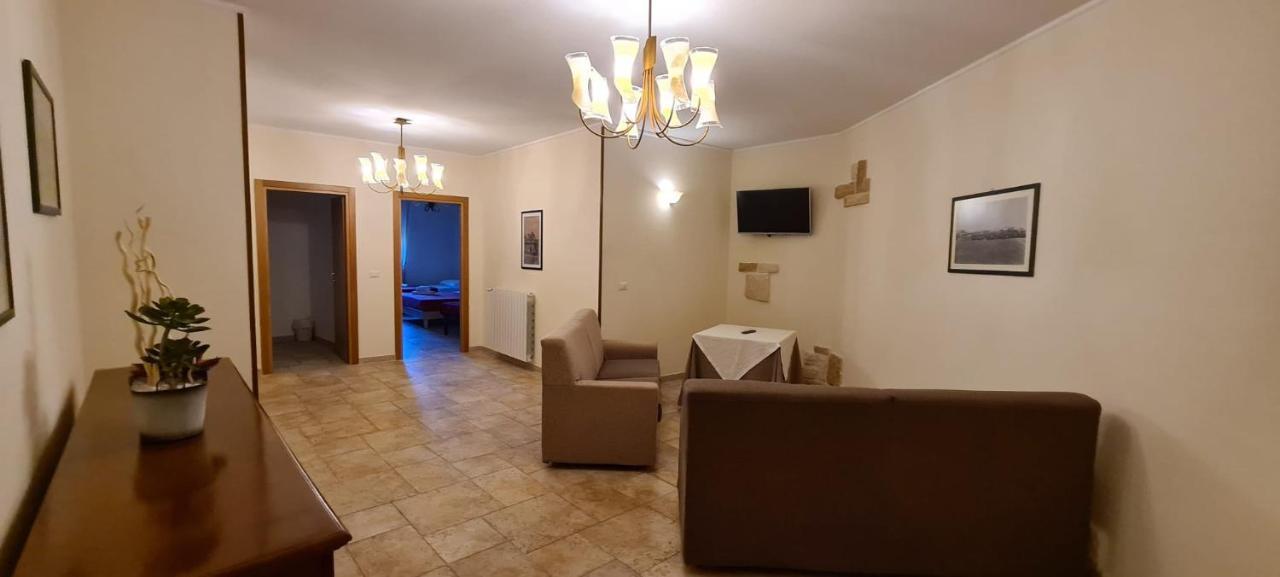 تْشيستيرنِنو Bed And Breakfast La Terrazza المظهر الخارجي الصورة